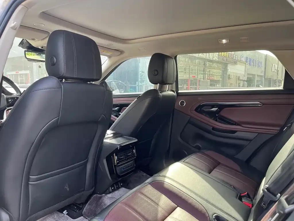 Land Rover Evoque 2022 из CN, фото 6