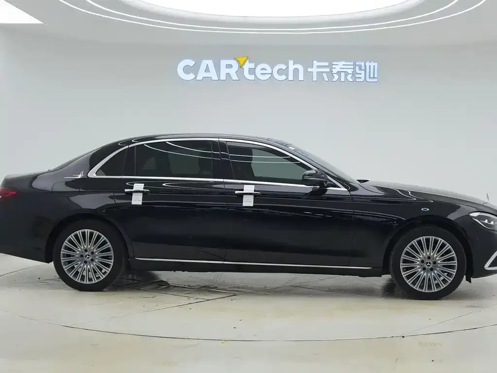Mercedes-Benz E-Class 2022 из CN, фото 3