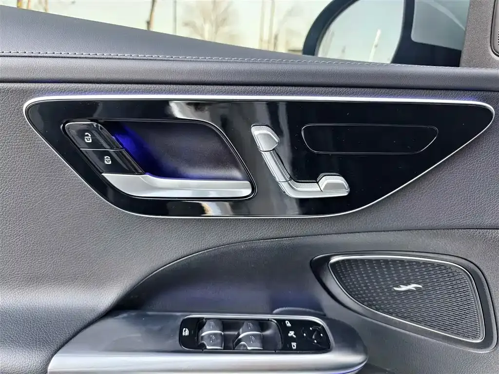 Mercedes-Benz C-Class 2025 из CN, фото 7