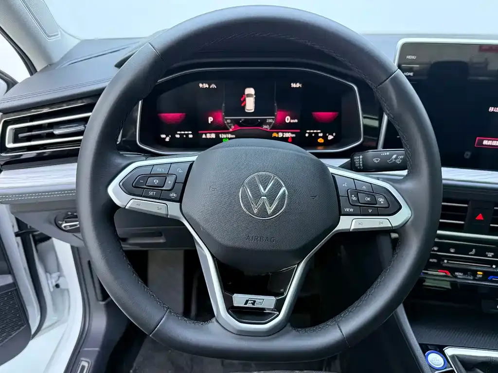 Volkswagen Sagitar 2023 из CN, фото 10