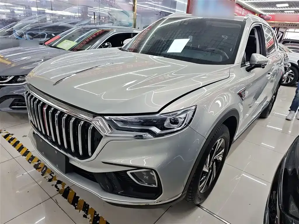 Hongqi HS5 2023 из CN, фото 2