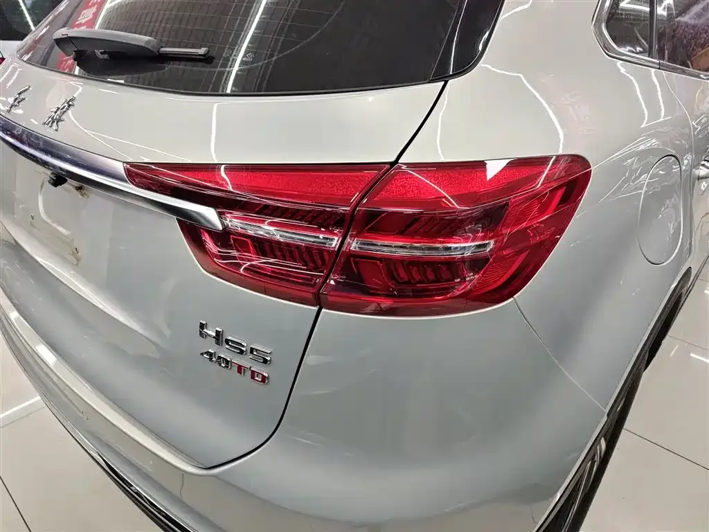 Hongqi HS5 2023 из CN, фото 8