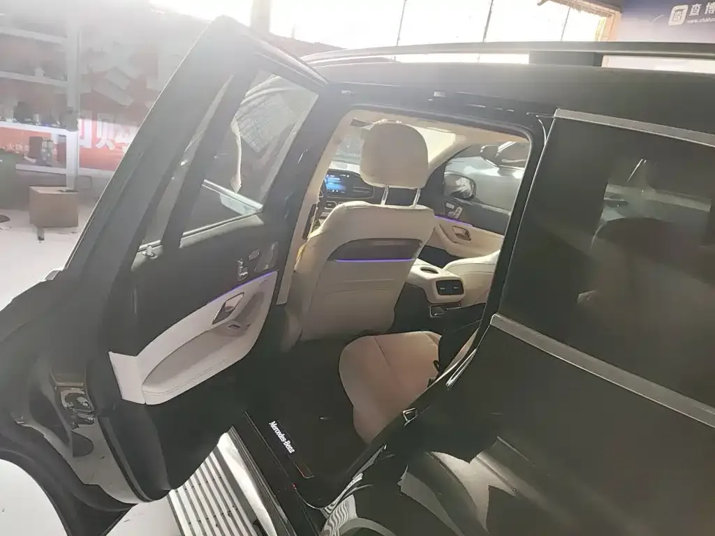 Mercedes-Benz GLS 2023 из CN, фото 3