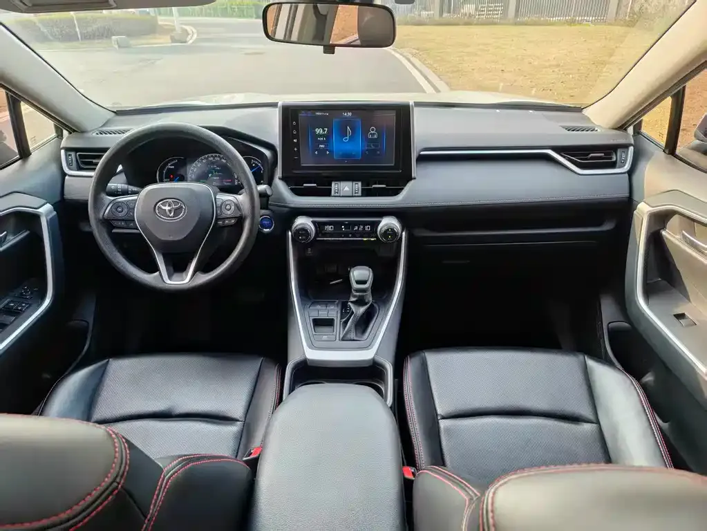 Toyota RAV4 2021 из CN, фото 9