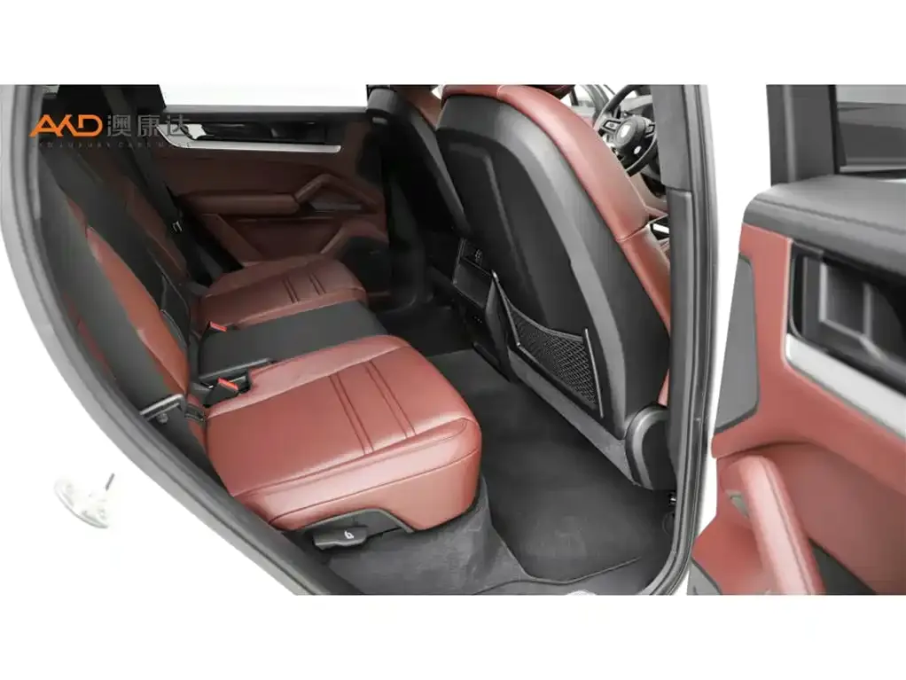 Porsche Cayenne 2025 из CN, фото 8