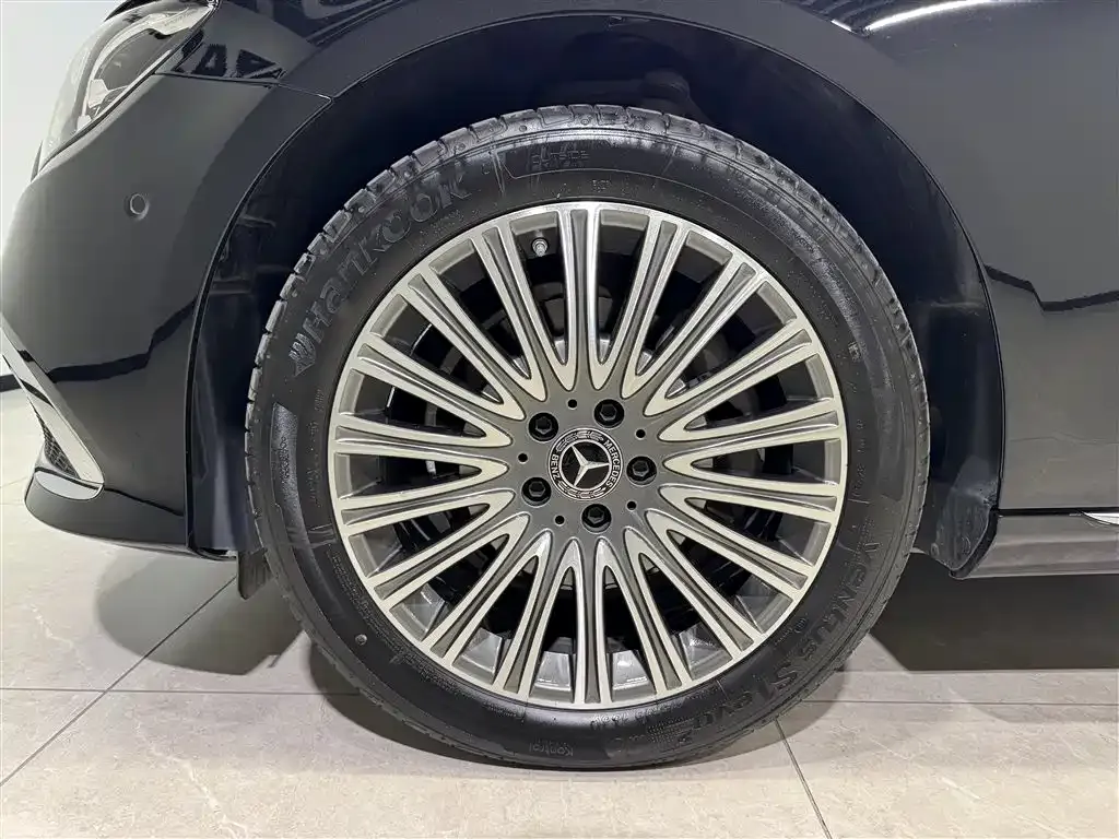 Mercedes-Benz E-Class 2023 из CN, фото 9