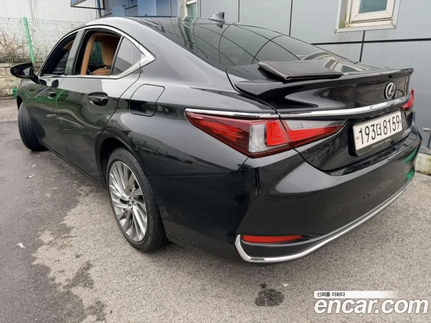 Lexus ES 2023 из KR, фото 5