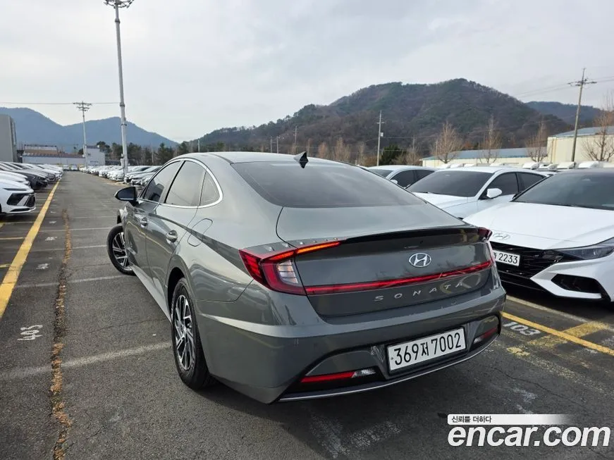 Hyundai Sonata 2022 из KR, фото 4