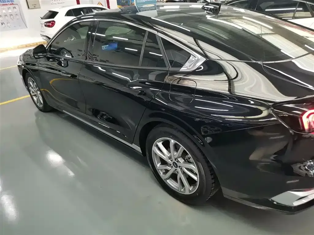 Ford Mondeo 2024 из CN, фото 5