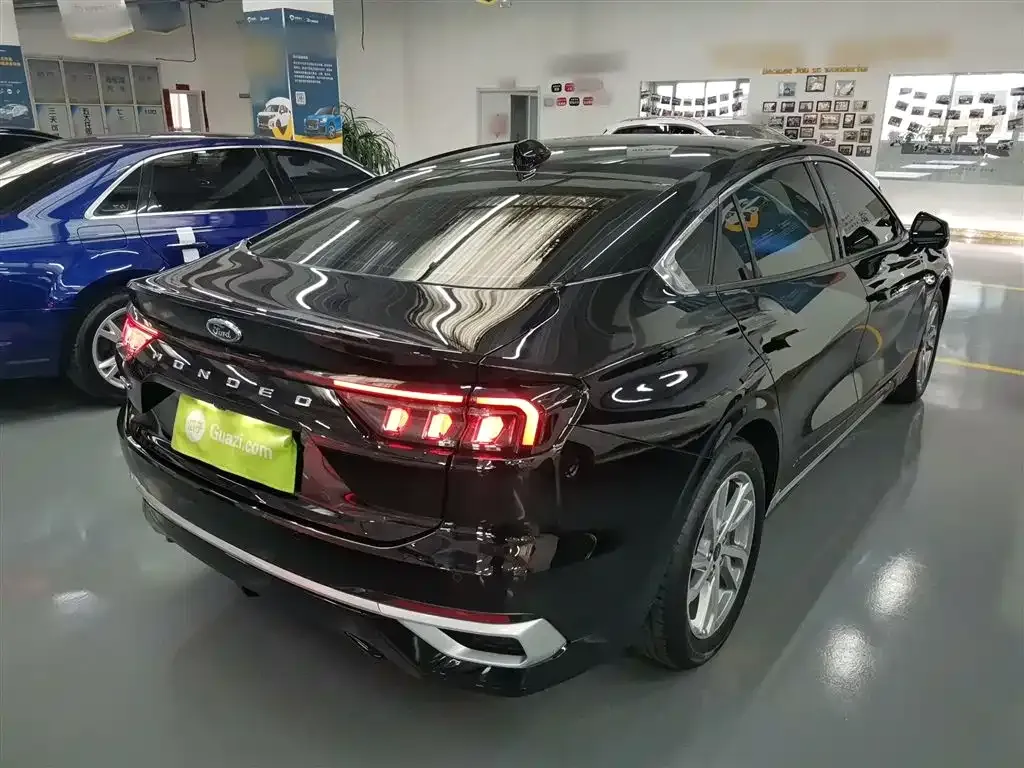 Ford Mondeo 2024 из CN, фото 7