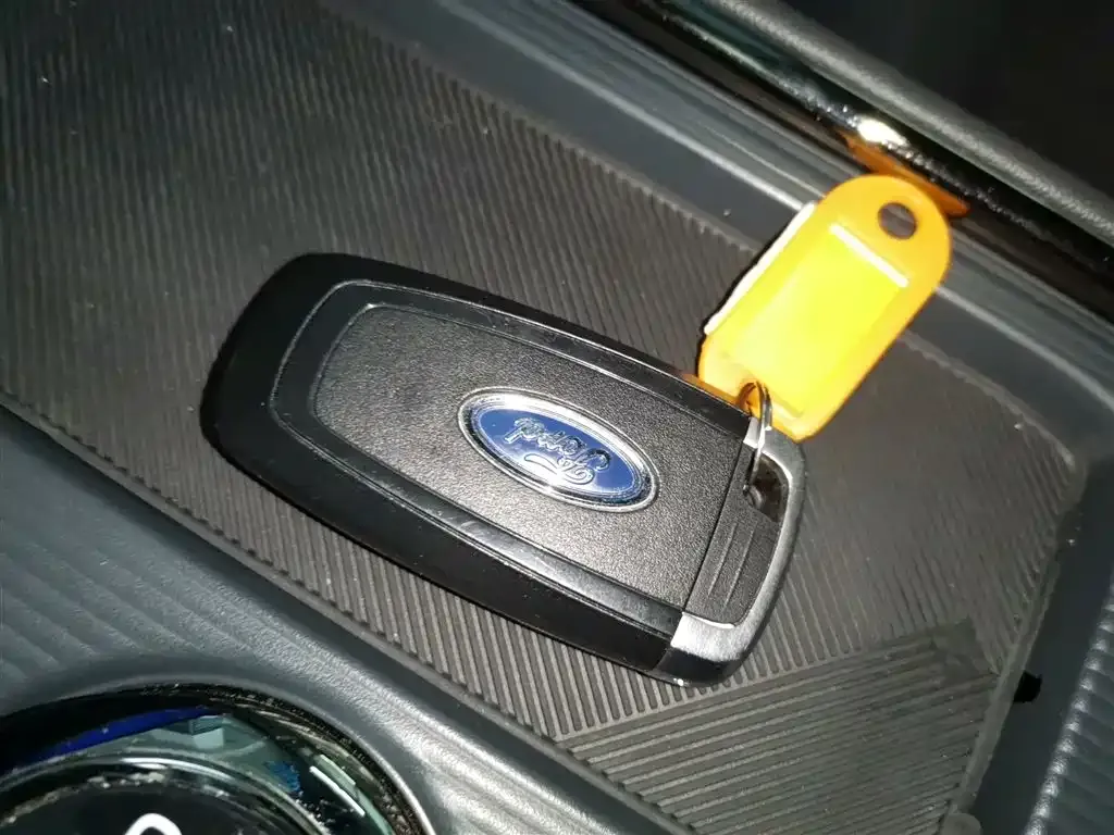 Ford Mondeo 2024 из CN, фото 9