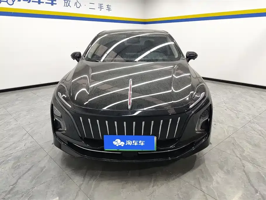 Hongqi E-QM5 2024 из CN, фото 2