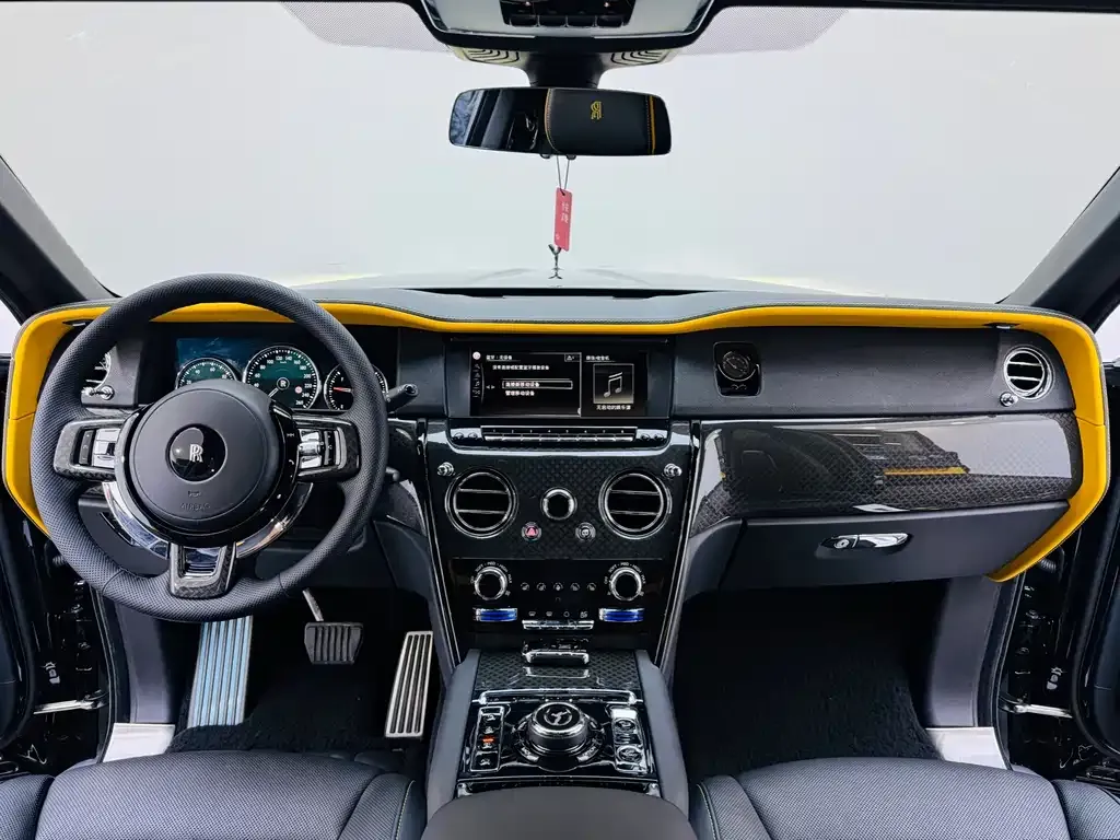 Rolls-Royce Cullinan 2021 из CN, фото 6