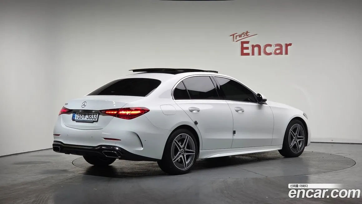Mercedes-Benz C-Class 2025 из KR, фото 2