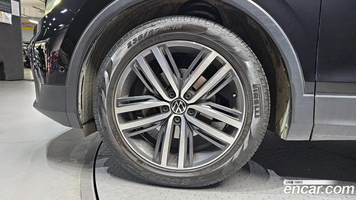 Volkswagen Tiguan 2023 из KR, фото 5