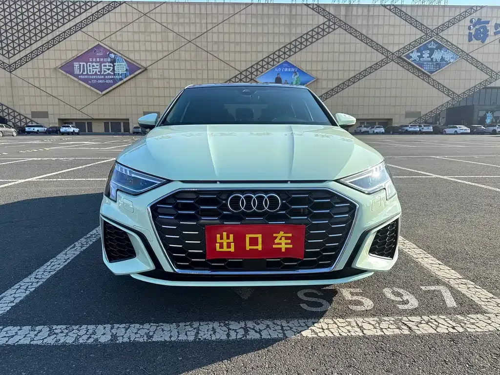 Audi A3 2022 из CN, фото 2