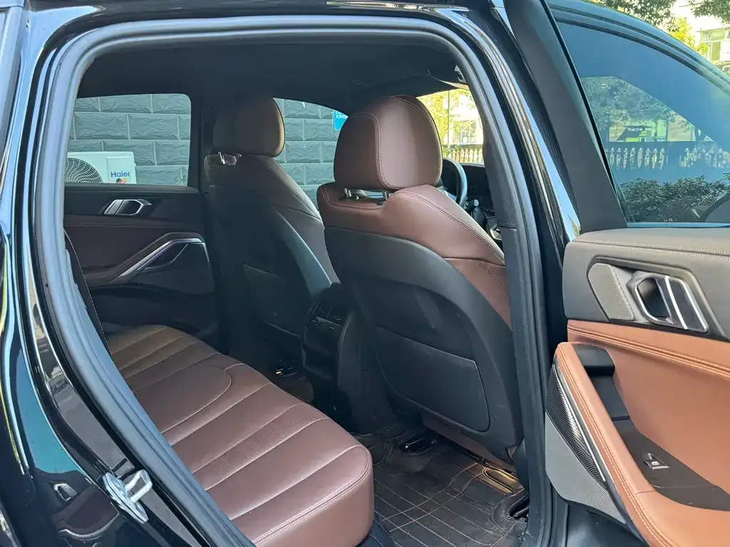 BMW X6 2023 из CN, фото 6