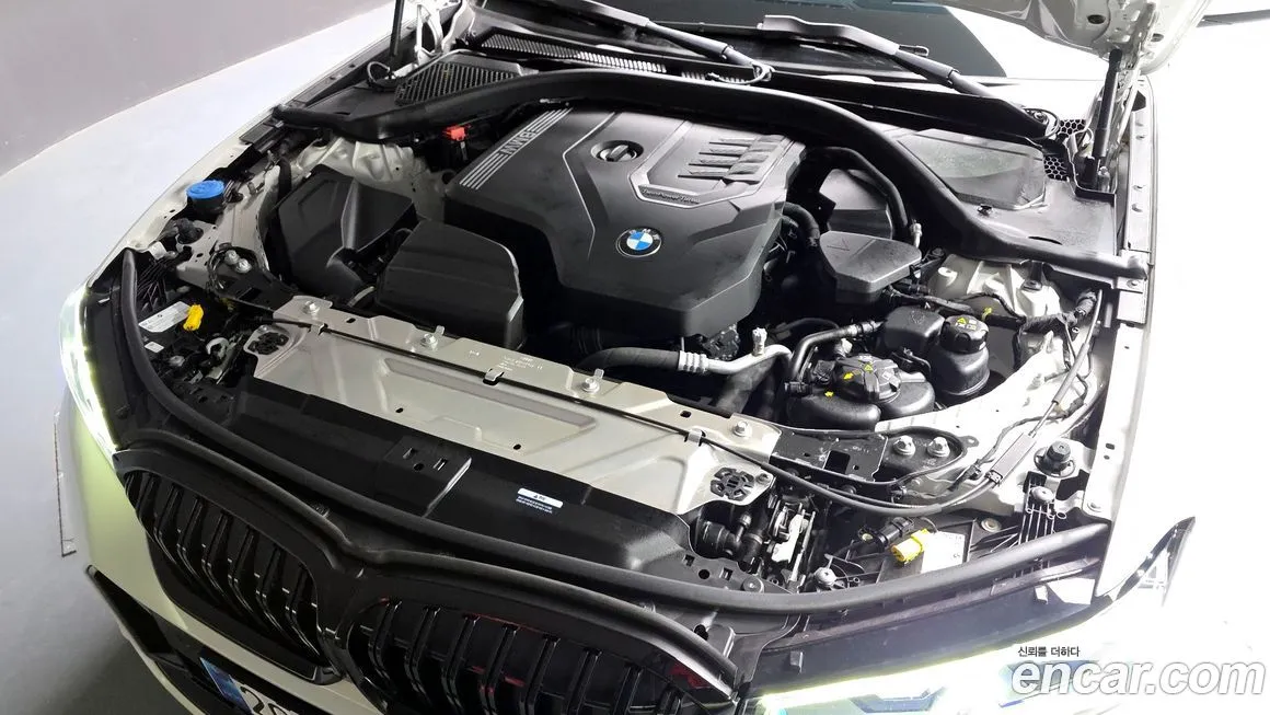 BMW 3-Series 2024 из KR, фото 6