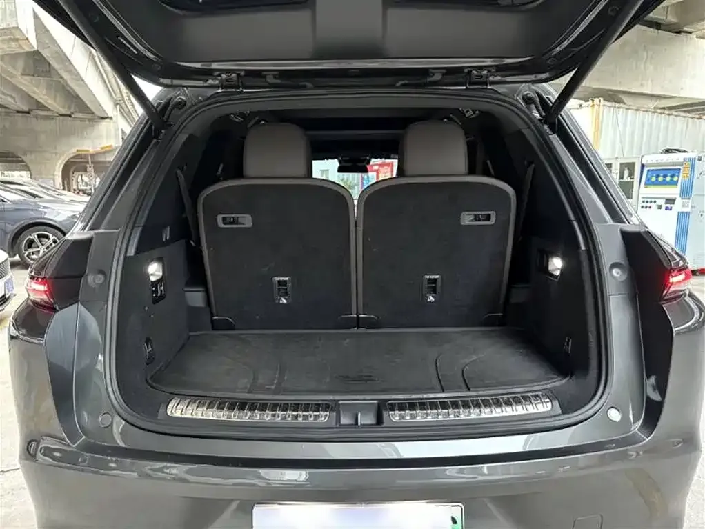 Li Auto L8 2023 из CN, фото 8