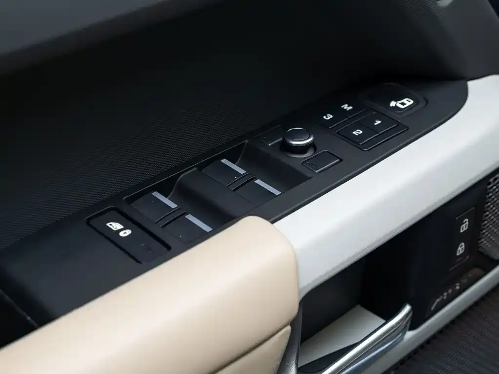 Land Rover Defender 2021 из CN, фото 7