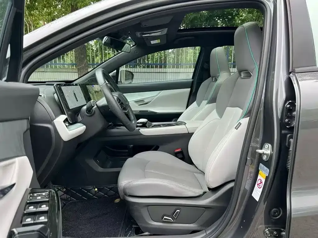 Changan UNI-T 2023 из CN, фото 4