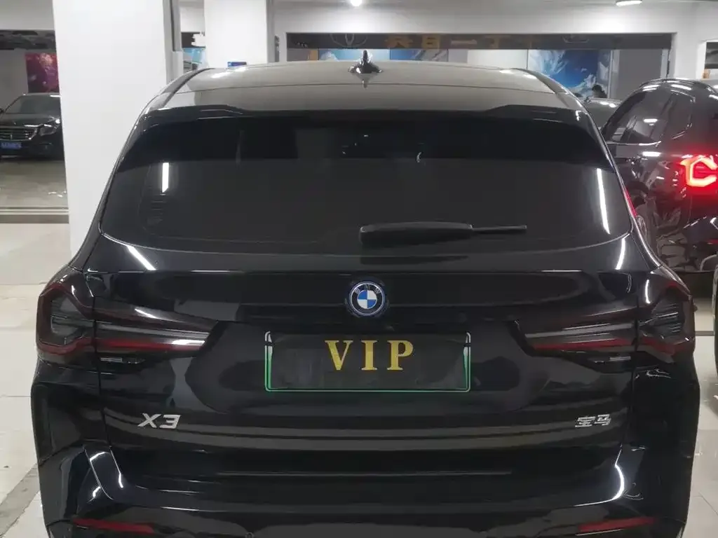 BMW iX3 2024 из CN, фото 4