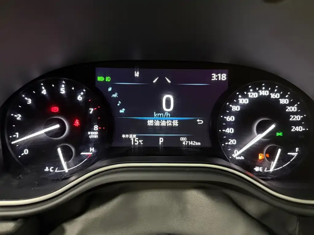 Toyota Avalon 2023 из CN, фото 10