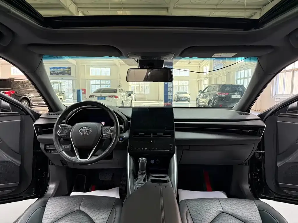 Toyota Avalon 2023 из CN, фото 9