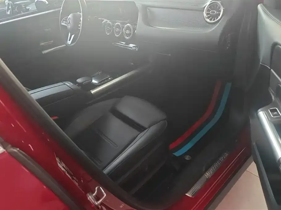 Mercedes-Benz GLA 2021 из CN, фото 8