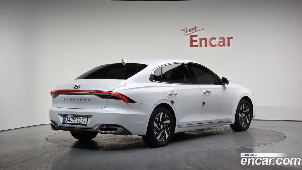 Hyundai Grandeur 2021 из KR, фото 2