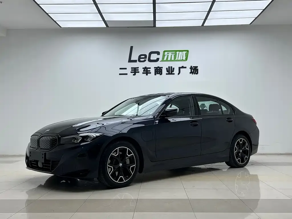 BMW i3 2024 из CN, фото 1