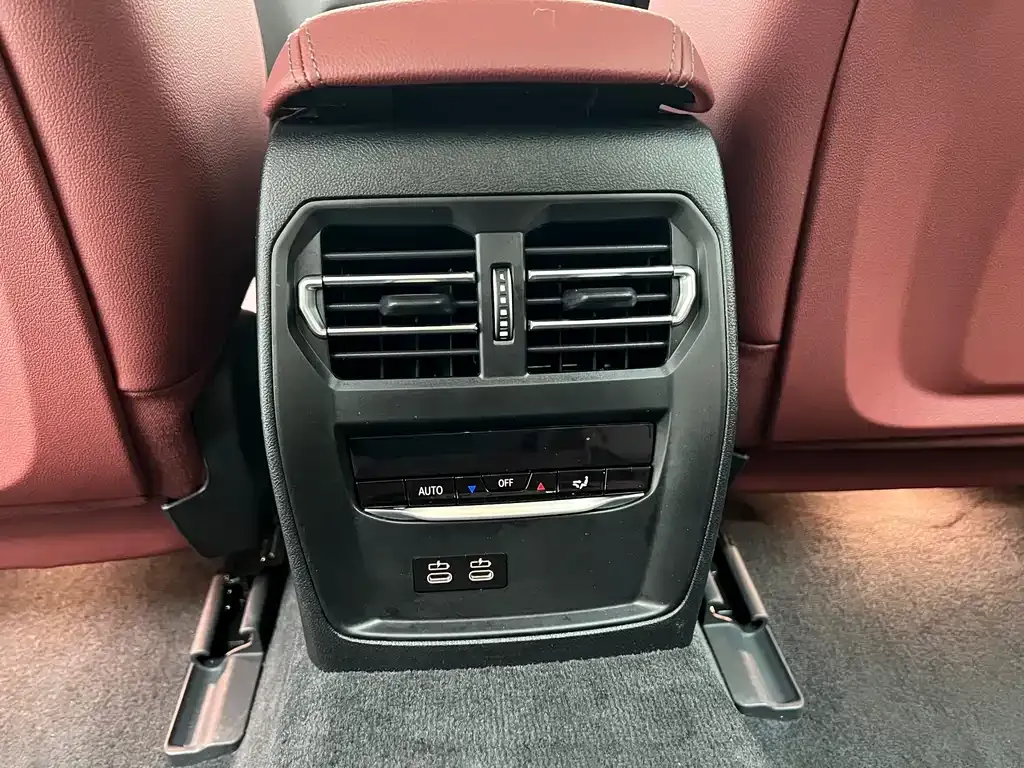 BMW i3 2024 из CN, фото 10