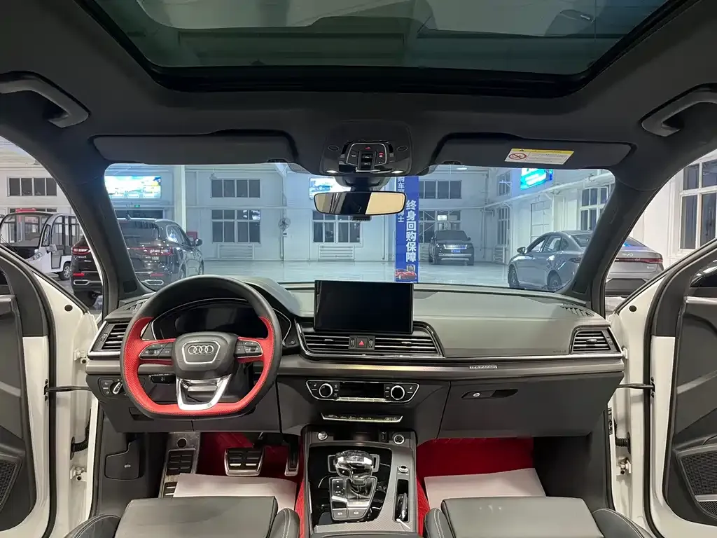 Audi Q5L 2023 из CN, фото 10