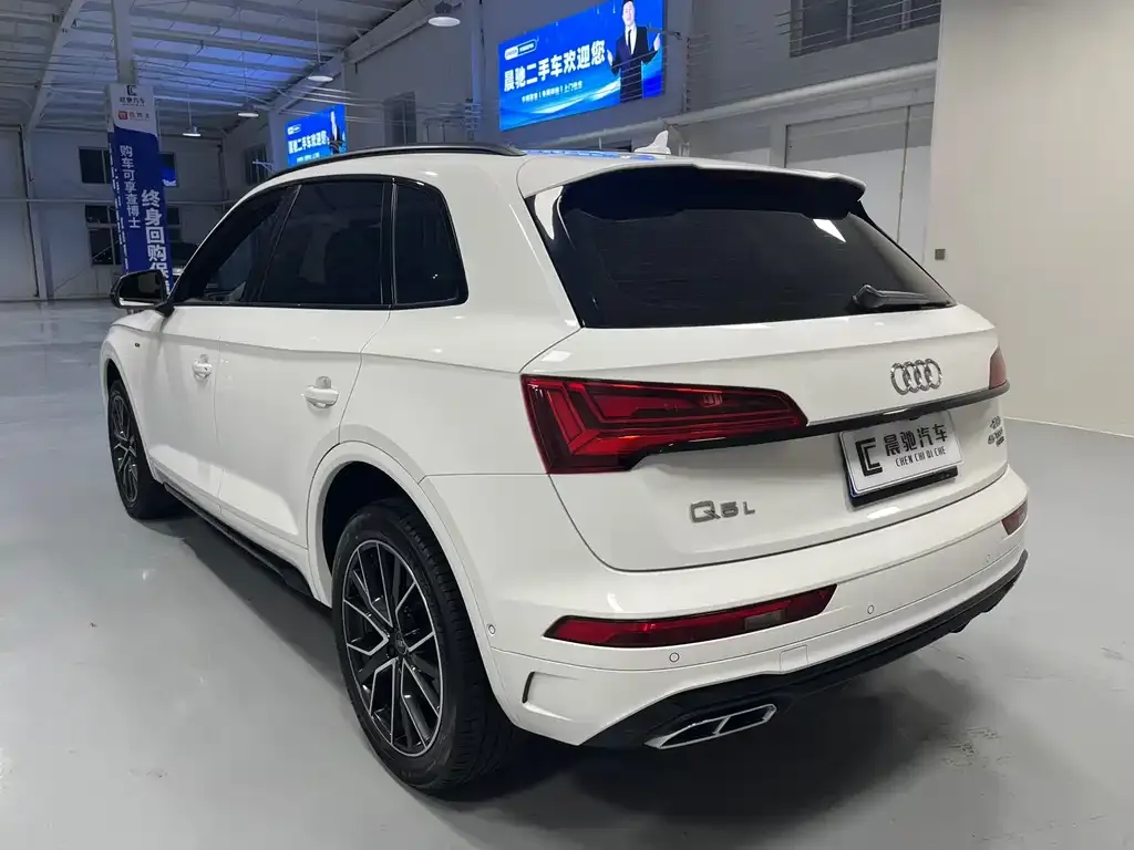 Audi Q5L 2023 из CN, фото 6