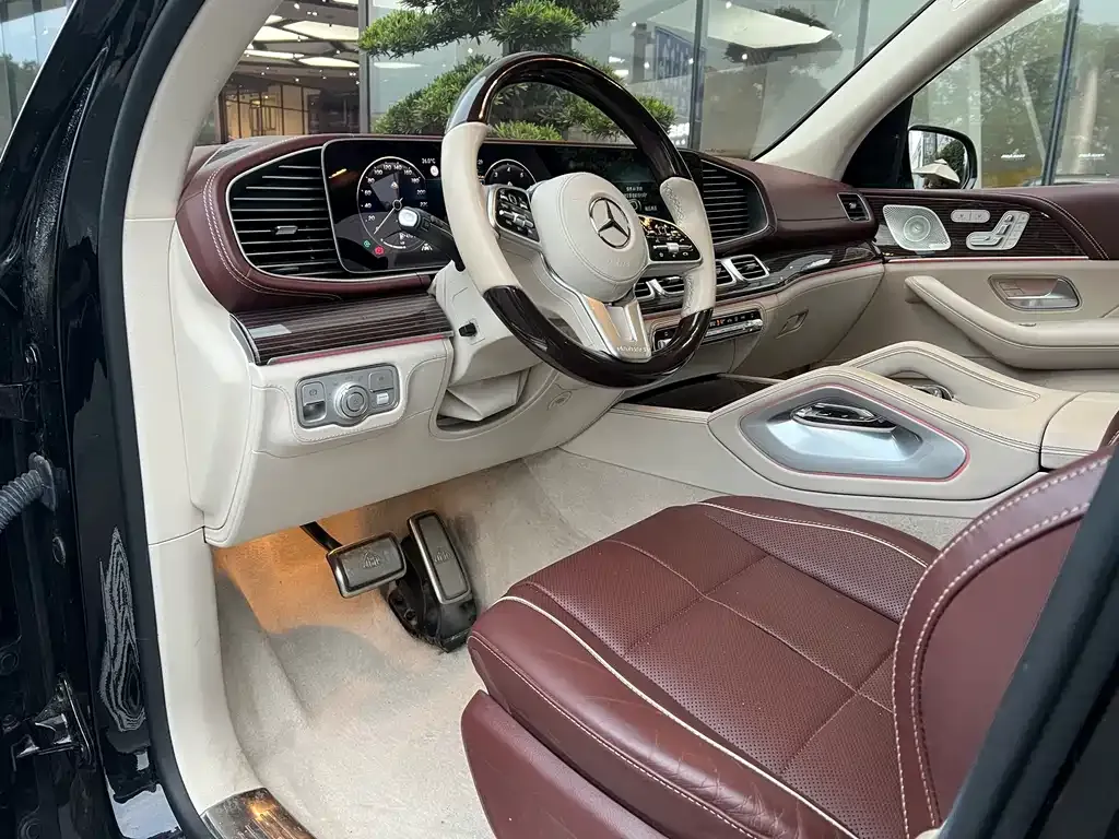 Mercedes-Benz GLS 2024 из CN, фото 2