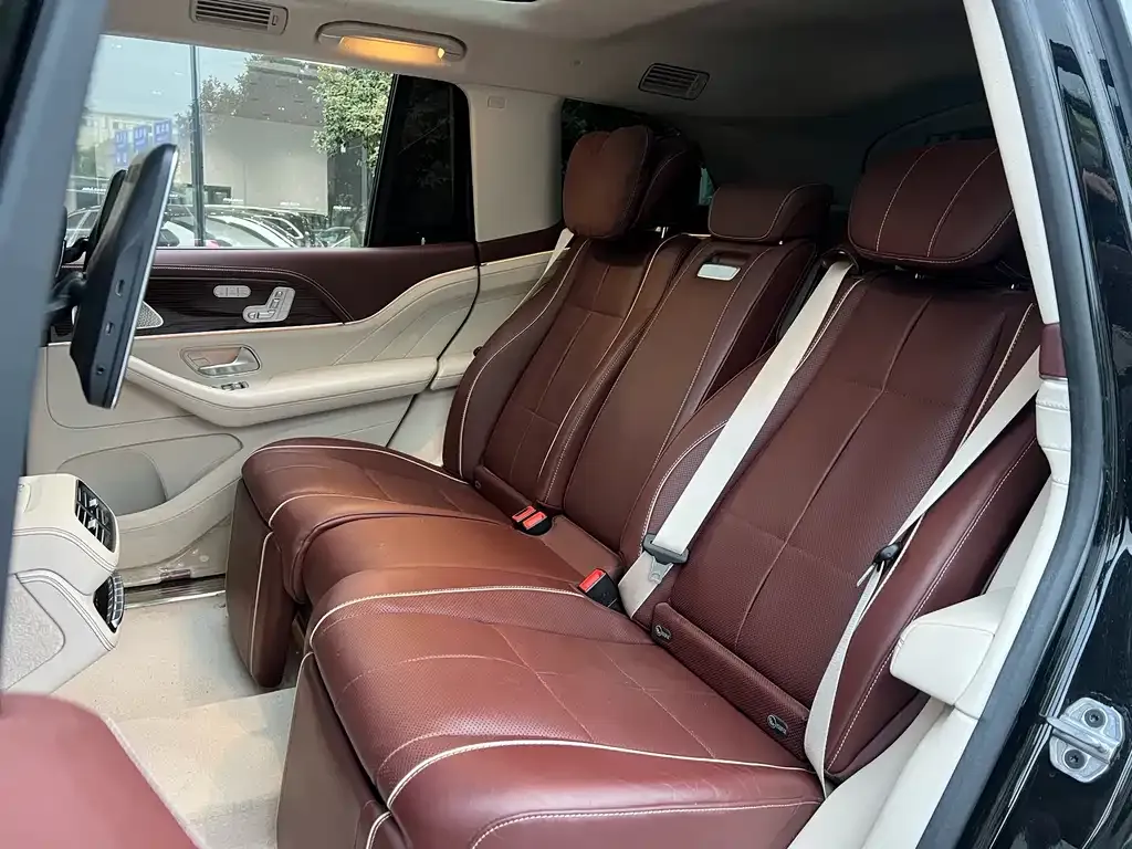 Mercedes-Benz GLS 2024 из CN, фото 6
