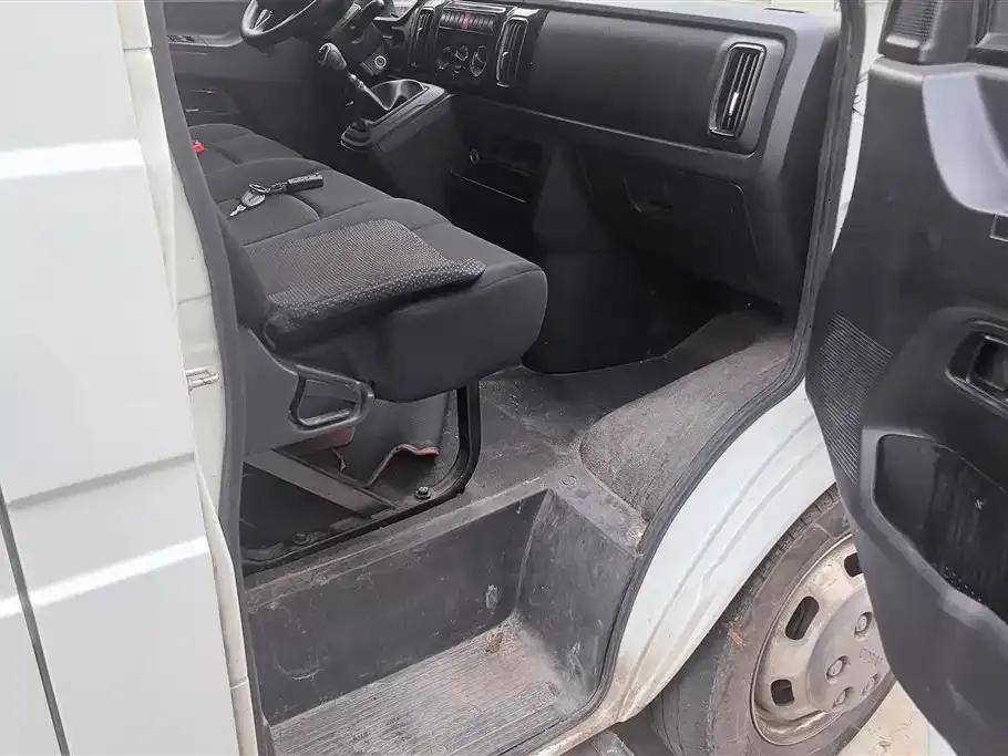 IVECO Daily 2025 из CN, фото 8