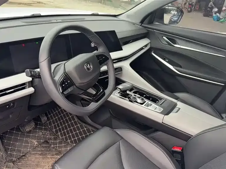 Changan CS75PLUS 2023 из CN, фото 3