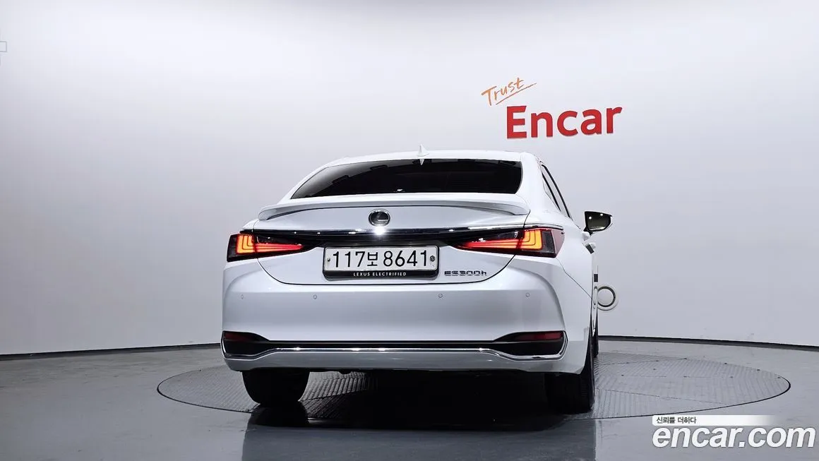 Lexus ES 2023 из KR, фото 4