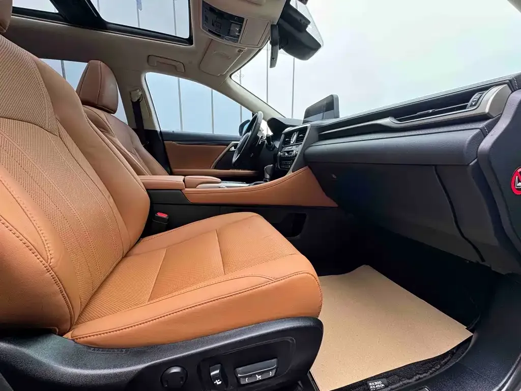 Lexus RX 2021 из CN, фото 5