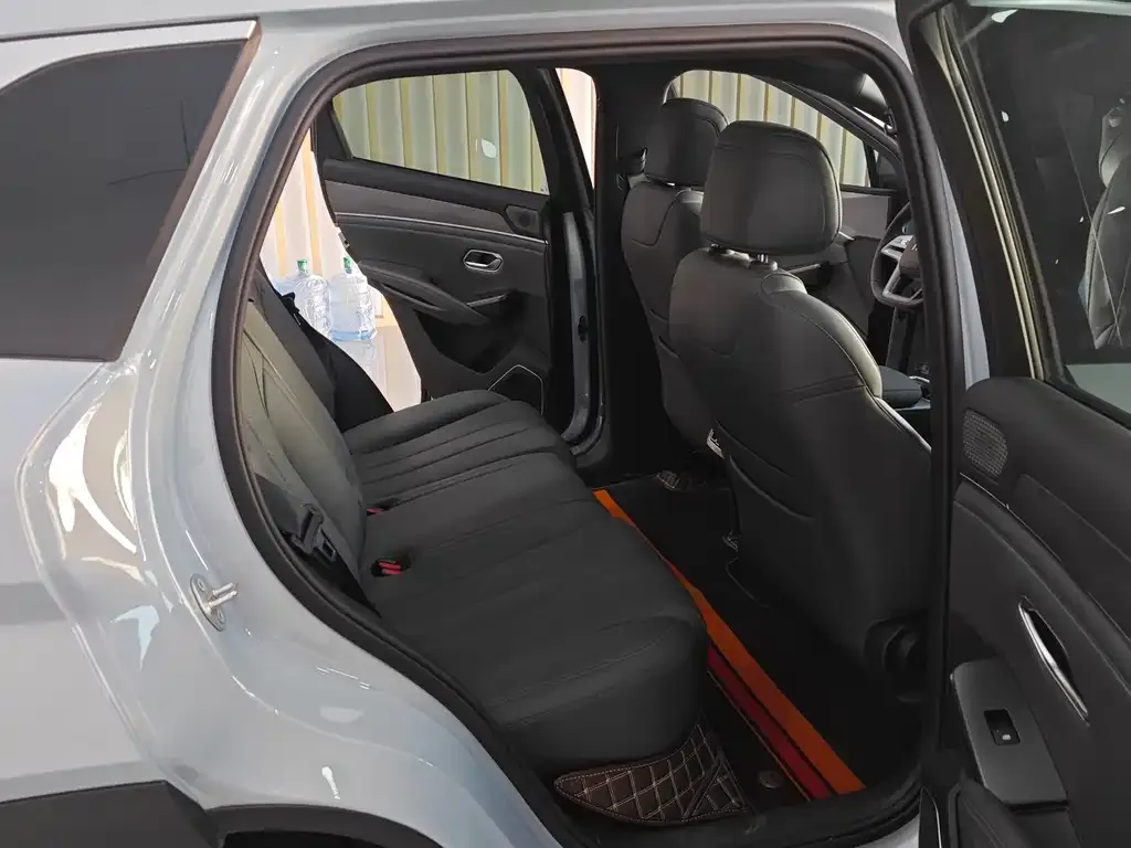 BYD L DM-i 2025 из CN, фото 9