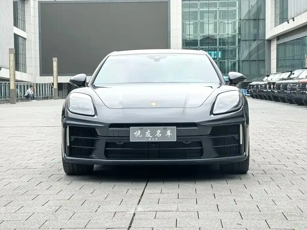 Porsche Panamera 2025 из CN, фото 2