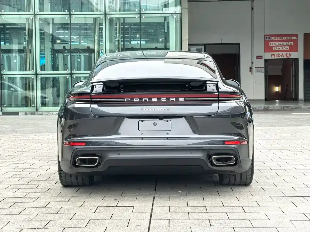 Porsche Panamera 2025 из CN, фото 6