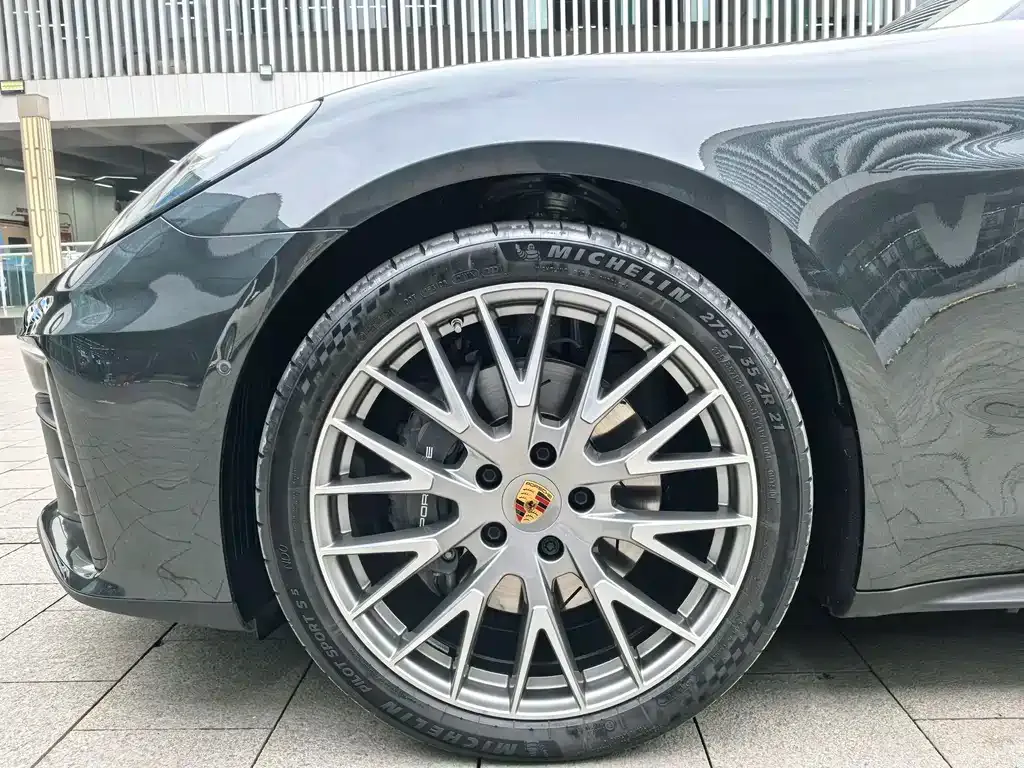 Porsche Panamera 2025 из CN, фото 8