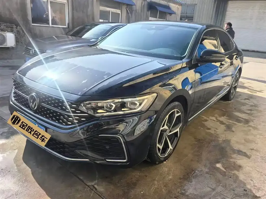 Volkswagen Passat 2023 из CN, фото 1