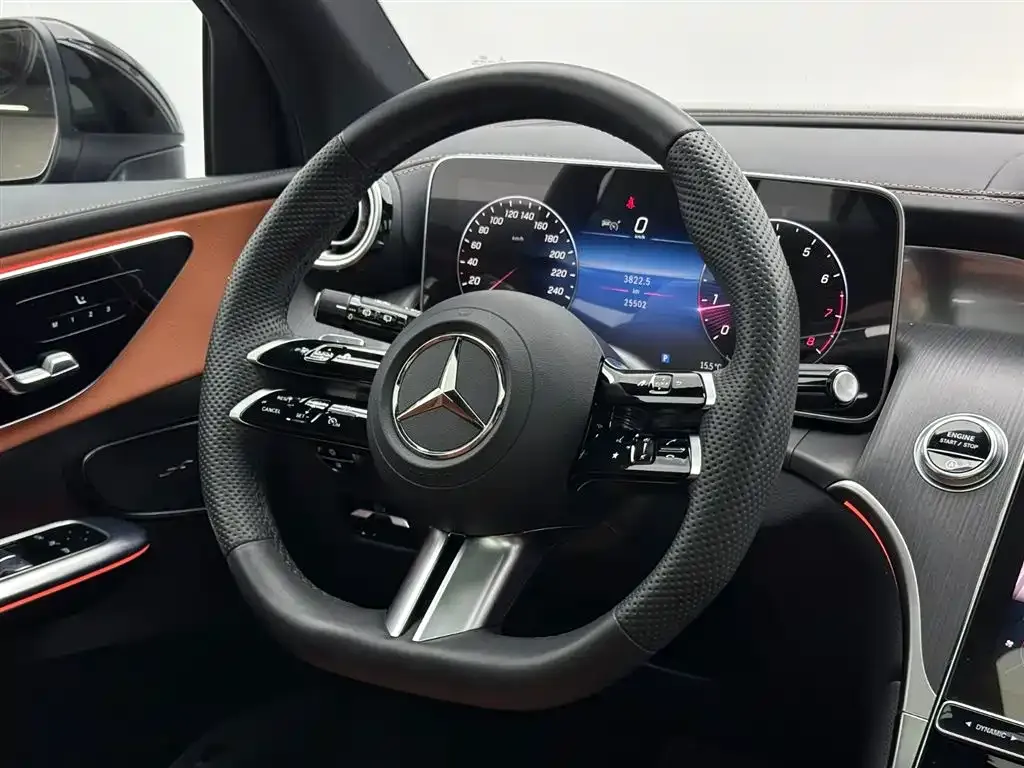 Mercedes-Benz GLC 2023 из CN, фото 10