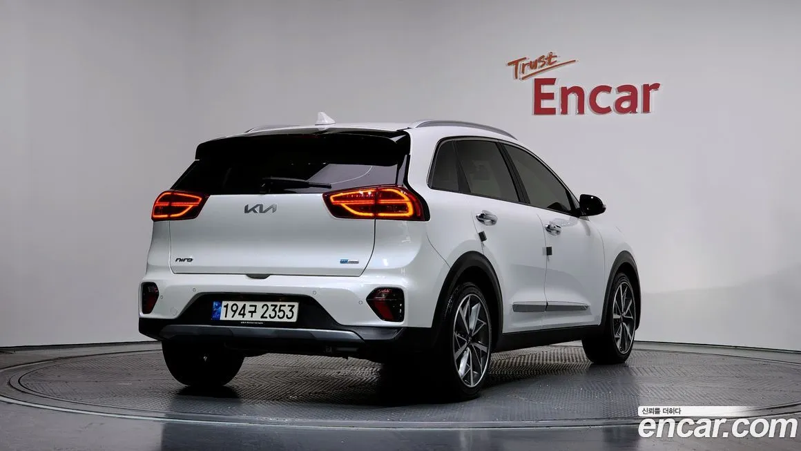 Kia Niro 2022 из KR, фото 2