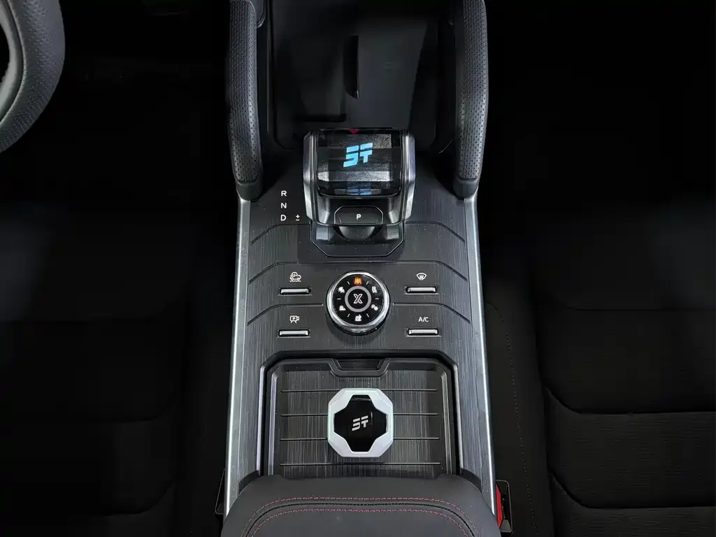 Jetour Traveller 2024 из CN, фото 10