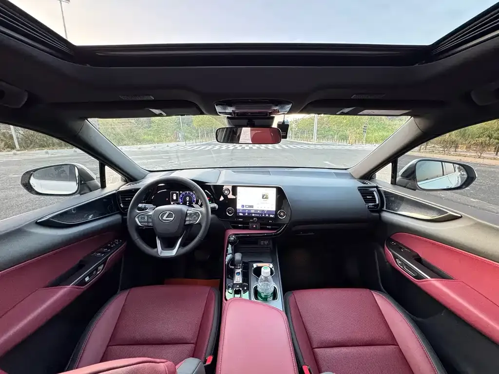Lexus NX 2022 из CN, фото 10