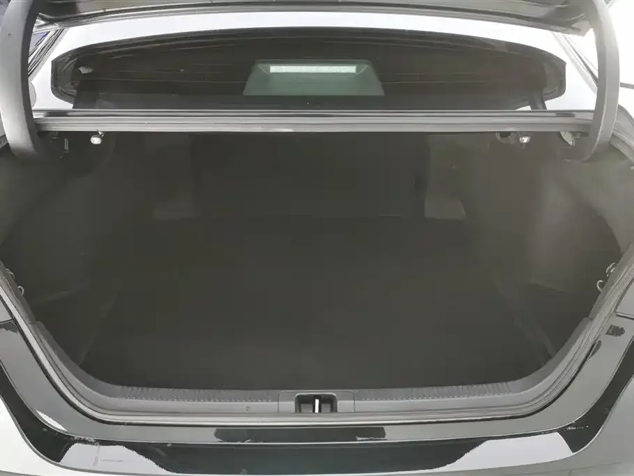 Toyota Camry 2024 из CN, фото 4